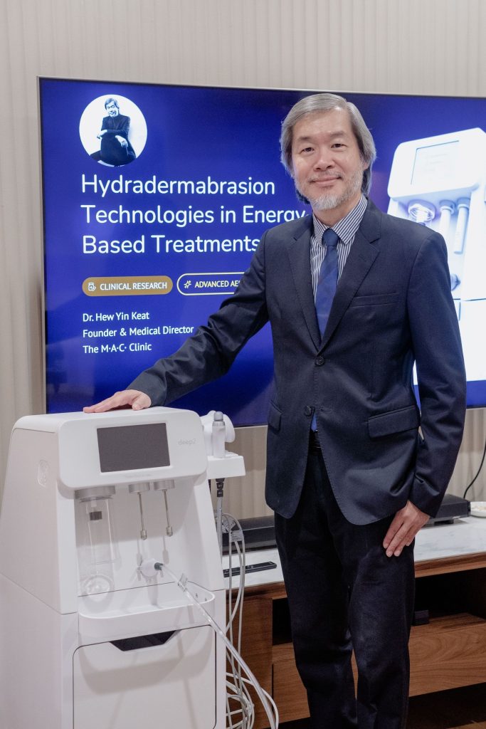 Dr._Hew_introduces_first_Glace_skin_treatment_in_Malaysia